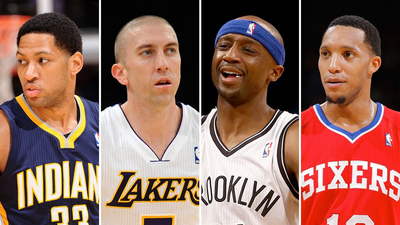 NBA trade deadline roundup: Who's going where?